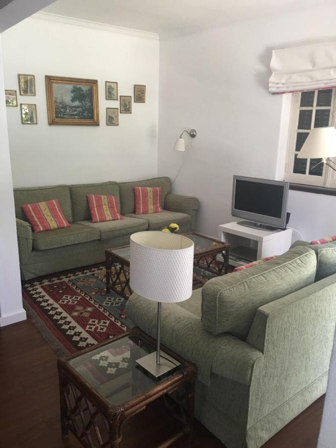 3 Bedroom Town House - Historic Centre Of Cascais. 100 Mts From The Beach And Centre Of Cascais Bagian luar foto